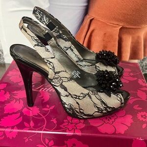 Lulu's Black Lace Peep-Toe Heels